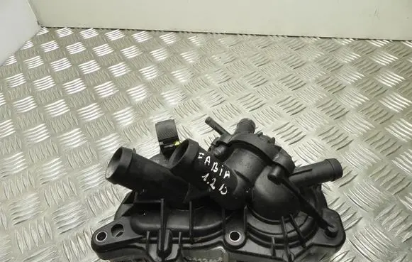 Skoda Fabia Mk3 (NJ) Water pump 04E121121E VD11241