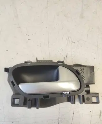 Rear door interior handle