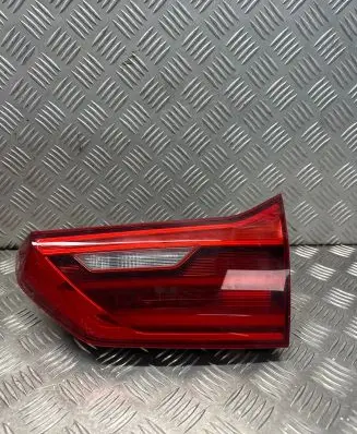 BMW 5 G30 G31 Tailgate rear/tail lights 7388950