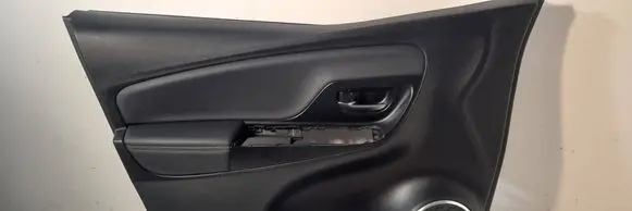 Front door card panel trim