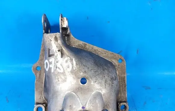 Audi A6 S6 C7 4G Engine mounting bracket 4G0399377D