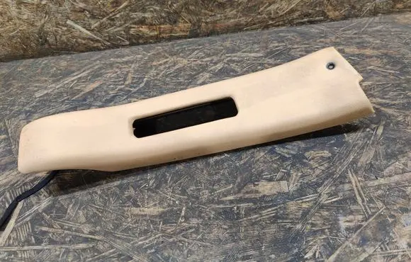 Maserati GranSport (B) pillar trim (top) 46781800021001 315041