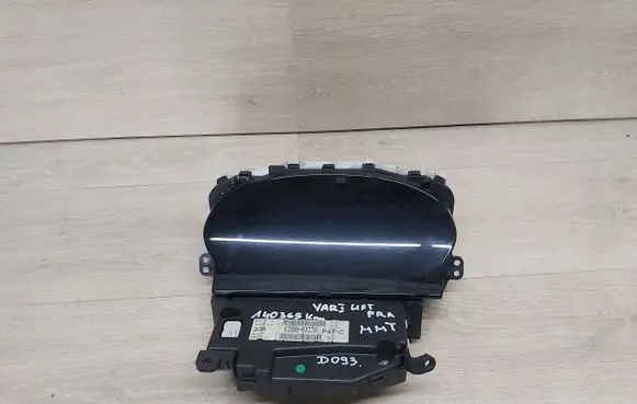 Speedometer (instrument cluster)