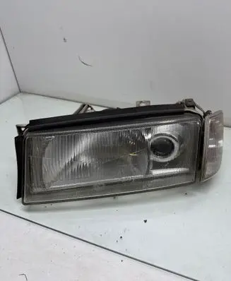 Skoda Octavia Mk1 (1U) Headlight/headlamp 24608500