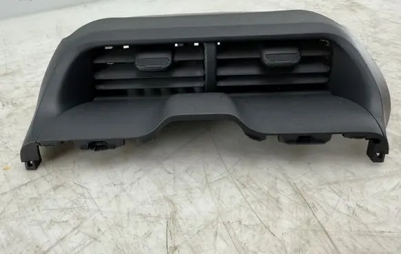 Toyota Yaris Cross Dash center air vent grill 55670K0050