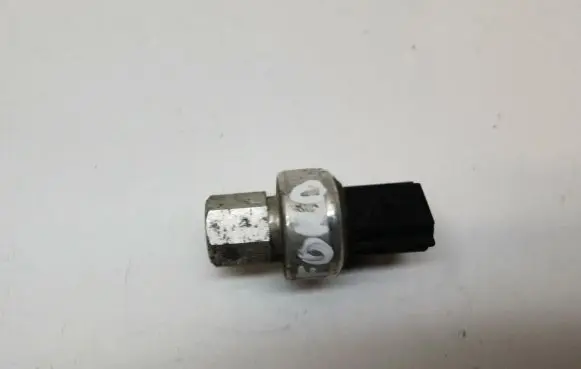 Ford B-MAX Air conditioning (A/C) pressure sensor BT4319D594AA 3053C017M