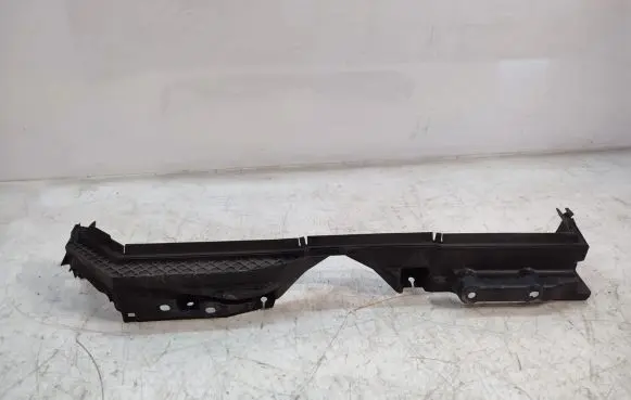 Opel Astra K Intercooler air guide/duct channel 13487731