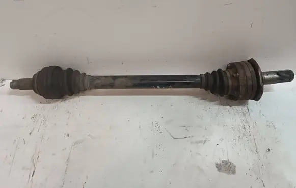 BMW 5 E60 E61 Rear driveshaft