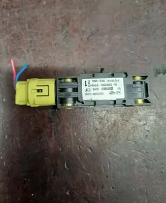 KIA Sportage Airbag deployment crash/impact sensor 959202E000 SA320020000 0285003035