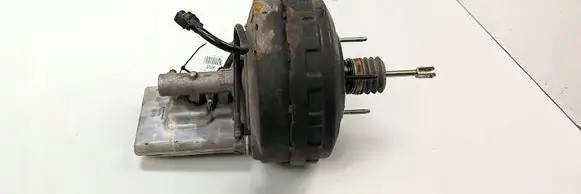 Renault Master III Master brake cylinder 472100453R