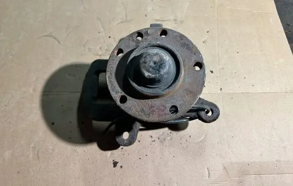 Mercedes-Benz Sprinter W901 W902 W903 W904 Front wheel hub spindle knuckle 0265004009
