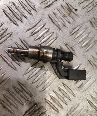 Volkswagen Golf V Fuel injector 03c906036a