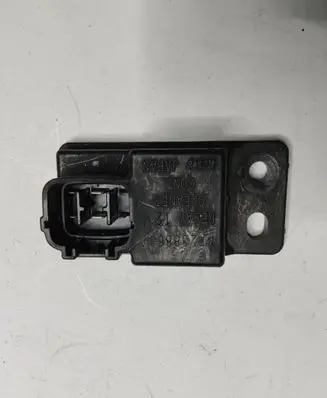 Mitsubishi Pajero Sport I Other relay MR238863