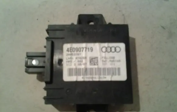Audi A8 S8 D3 4E Alarm control unit/module 4E0907719 28053787