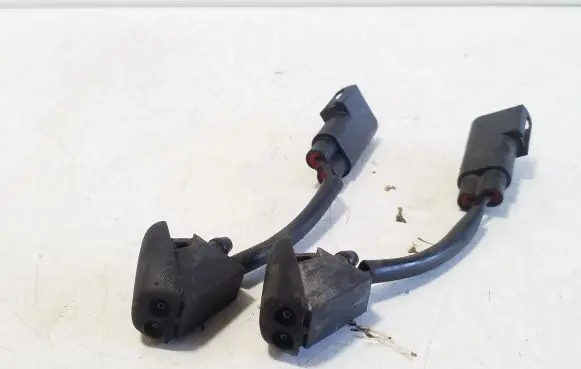 Ford S-MAX Windshield washer spray nozzle XS4117666