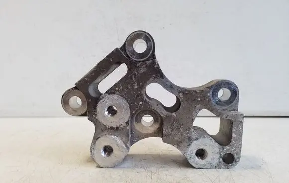 Jeep Renegade Engine mounting bracket 51938557