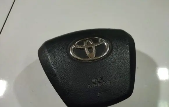 Toyota Avensis T270 Steering wheel airbag Y04906910AEL