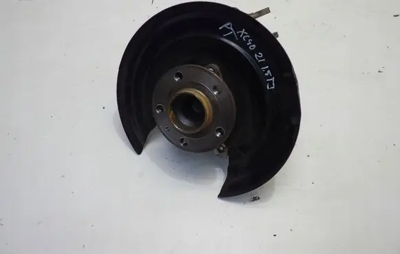Volvo XC40 Rear wheel hub spindle/knuckle 32246360