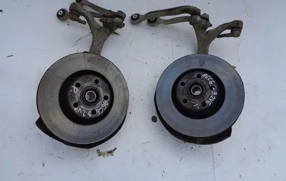 Audi A6 S6 C6 4F Front wheel hub