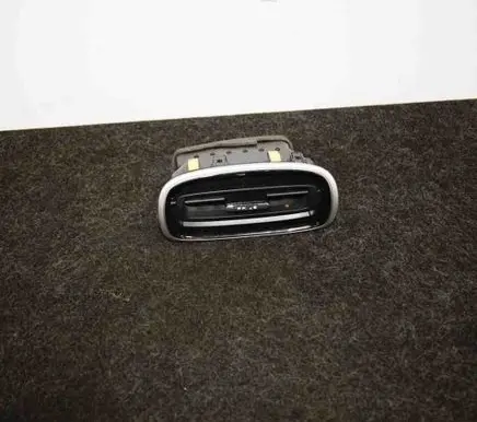 Toyota Prius (XW50) Dashboard air vent grill cover trim 5566047150