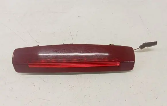 Opel Astra H Third/center stoplight 13252463