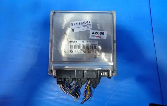 Land Rover Freelander Engine control unit/module 7788053 0281010300