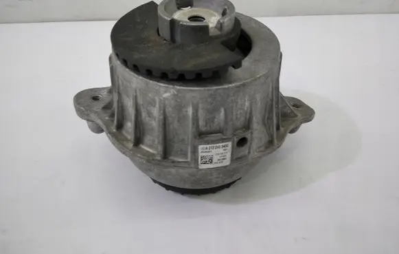 Mercedes-Benz E W213 Engine mount vacuum valve 