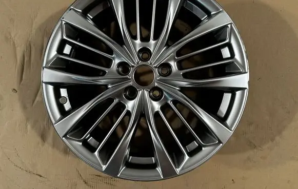 Ford Kuga III R18 alloy rim 