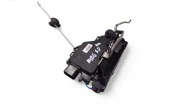 Audi A4 S4 B6 8E 8H Front door lock 4B1837015G