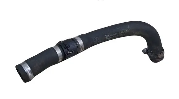 Mercedes-Benz Vito Viano W639 Engine coolant pipe/hose