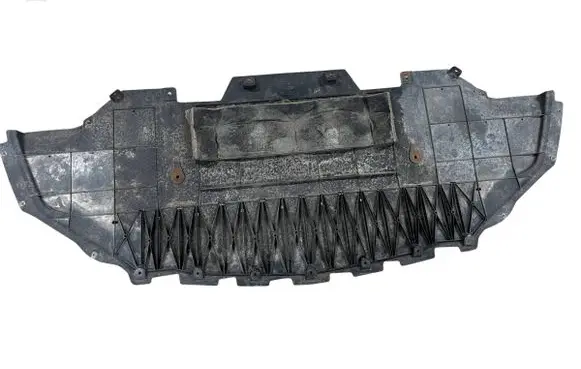 Ford Mustang VI Engine splash shield/under tray JR3B6A975CC