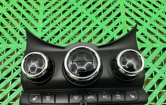 Mini One - Cooper F56 F55 Climate control unit 9857385 3205583225 5HB01305404