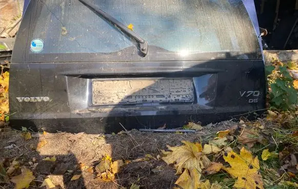 Volvo V70 Tailgate/trunk/boot lid
