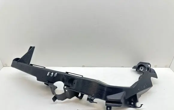 BMW 3 E90 E91 Headlight/headlamp mounting bracket 7138401 15857711