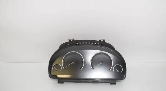 BMW 5 F10 F11 Speedometer (instrument cluster) 9280464 8795128 62108795128