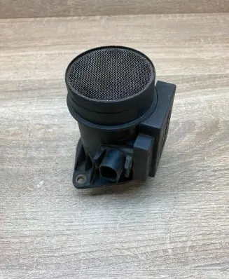 Audi A6 S6 C6 4F Mass air flow meter 074906461