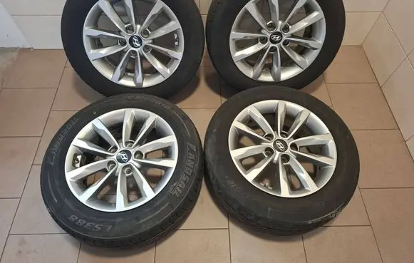 Hyundai i40 R16 alloy rim 529103Z610