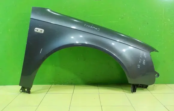Audi A4 S4 B7 8E 8H Fender PRZOD PRAWY