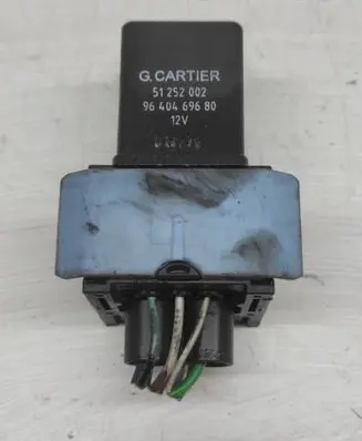 Peugeot 3008 I Glow plug pre-heat relay 9640469680 51252002