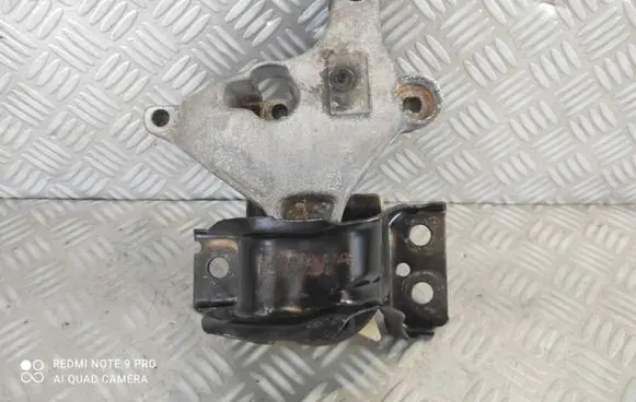 Mercedes-Benz Citan W415 Engine mount bracket 112848753R