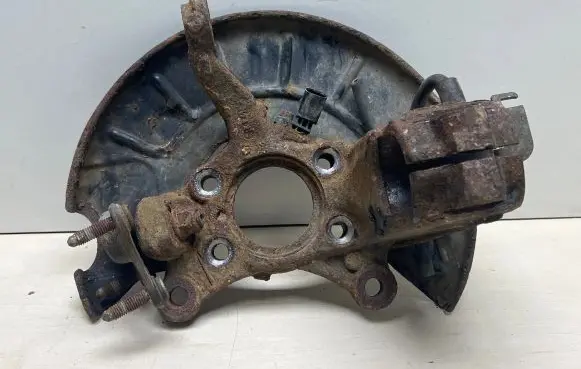 Volkswagen Touran I Front wheel hub
