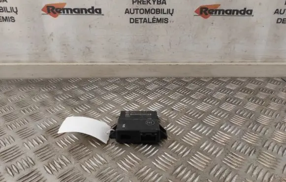 Audi A6 S6 C6 4F Gateway control module 4F0907468M
