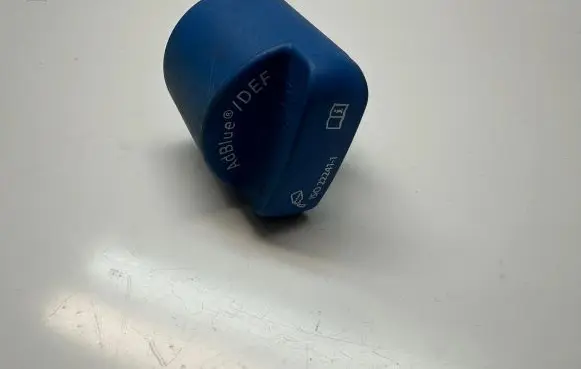 Volkswagen Amarok Adblue tank cap 5Q0131980C