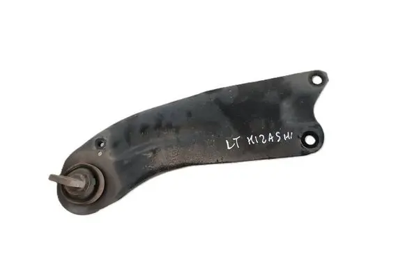 Suzuki Kizashi Rear suspension control arm 