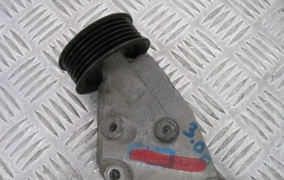 Land Rover Range Rover L460 Type LK Alternator pulley 9X238A610BA