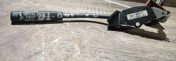 Mercedes-Benz E W210 Cruise control stalk 2105400845