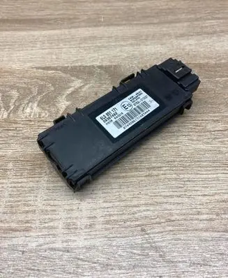 Seat Ibiza III (6L) Alarm control unit/module 6L0951171 09397492