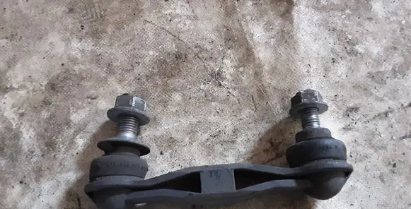 Rear anti-roll bar/stabilizer link