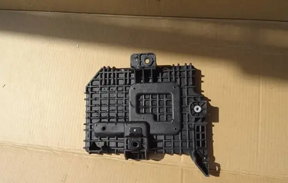 KIA Stonic Battery box tray 37150H8800