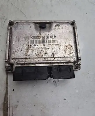 Audi A3 S3 8L Engine control unit/module 038906019FH 1039S00724 0281010670